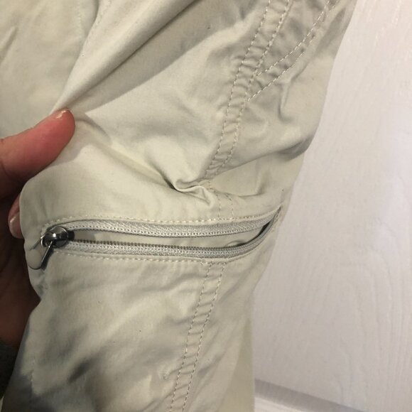 LL Bean women summer hiking cargo pants in light beige, size 16 - Picture 6 of 8